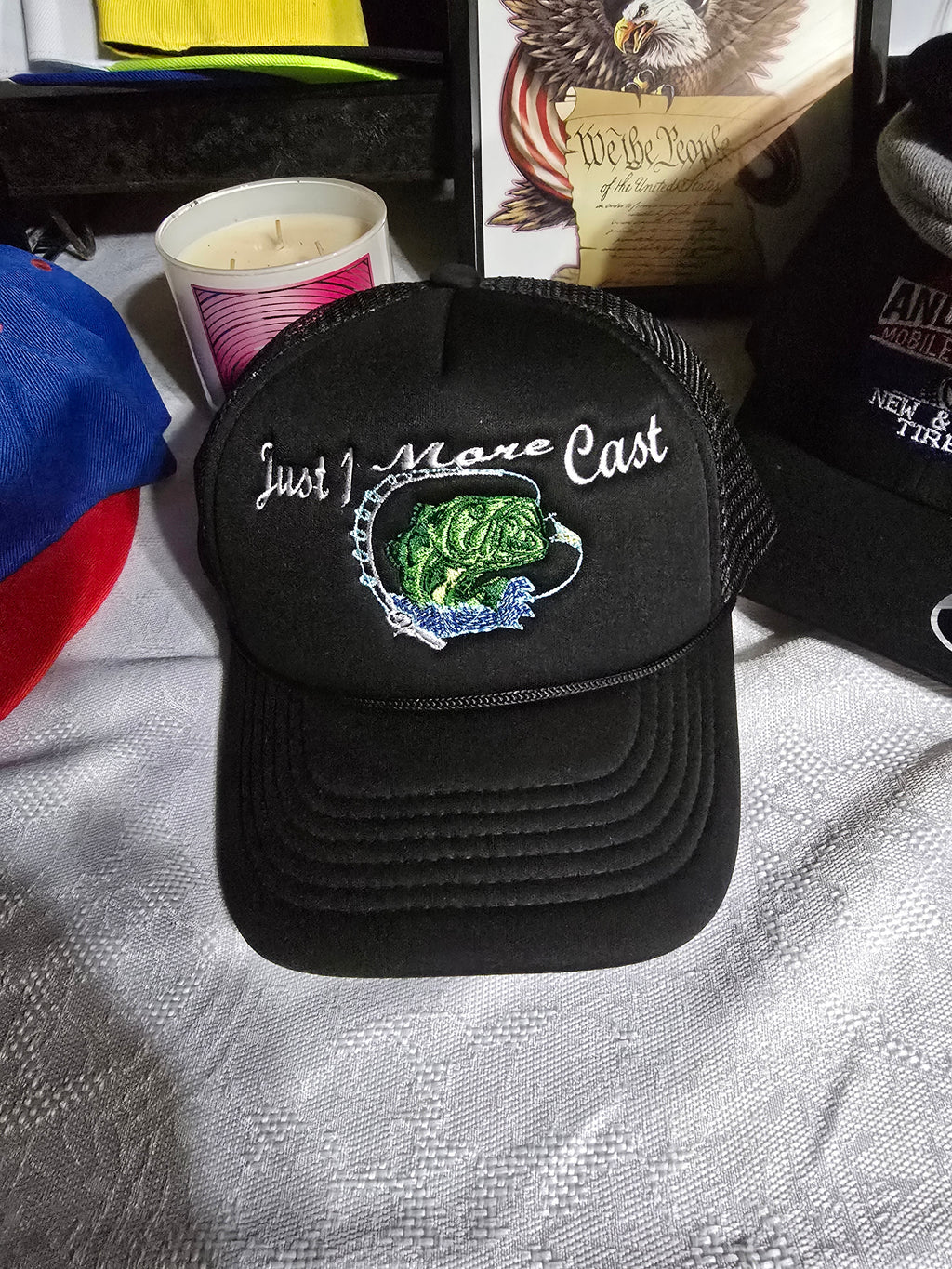 HATS just 1 more cast logo